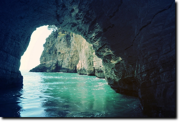 Grotta di Mattinata nel Gargano